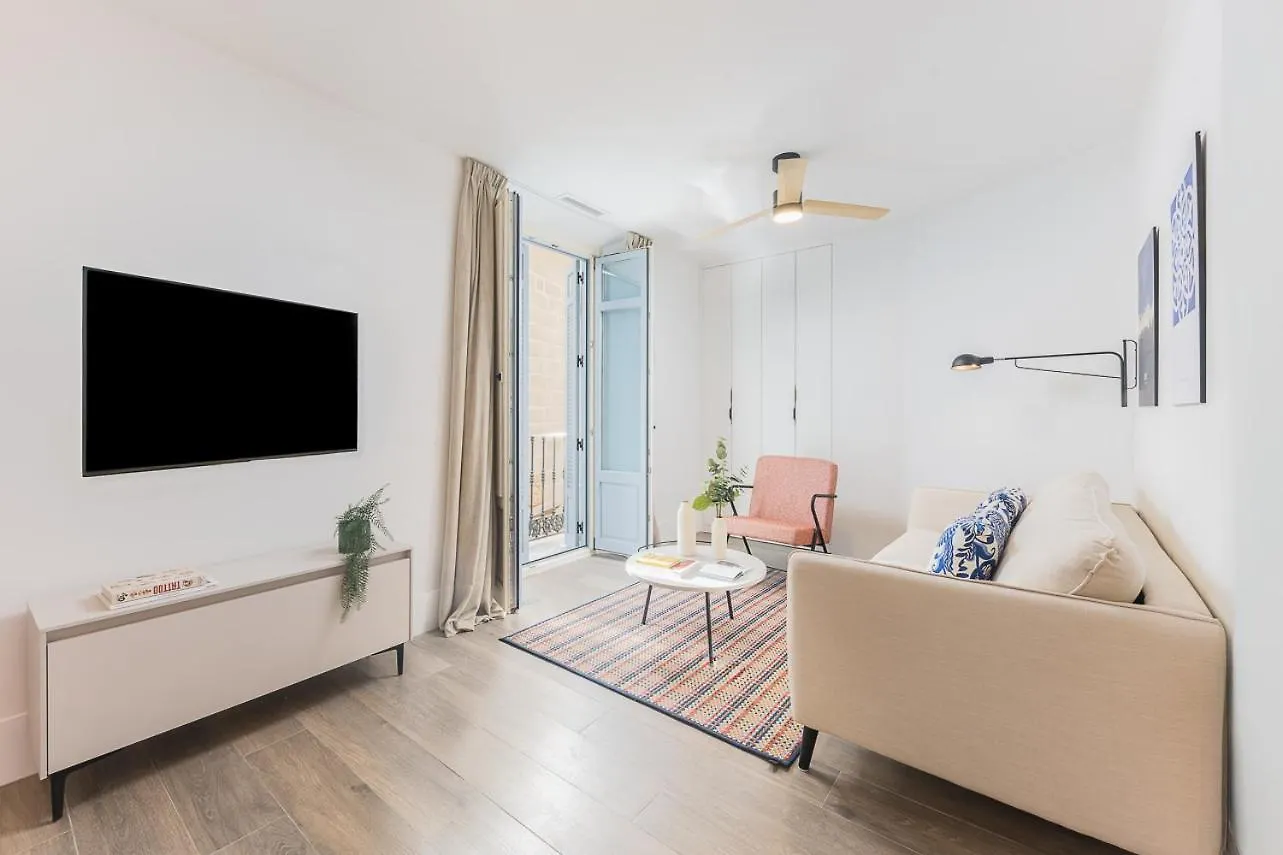 Homeclub Moderno Piso Junto Al Museo Picasso II Малага 0*,  Испания